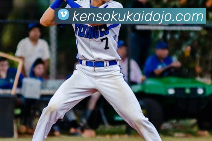 NBA季后赛快讯 詹姆斯率湖人逆转取胜 勇士掘金激战升级